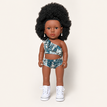 Poupée noire Abeni 45 cm aux cheveux crépus – Tenue tropicale 3 pièces et chaussures