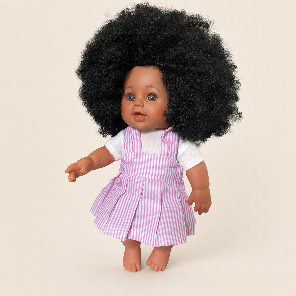 Poupée métisse Naïma 30 cm – Cheveux crépus à coiffer – Tenue rose rayée