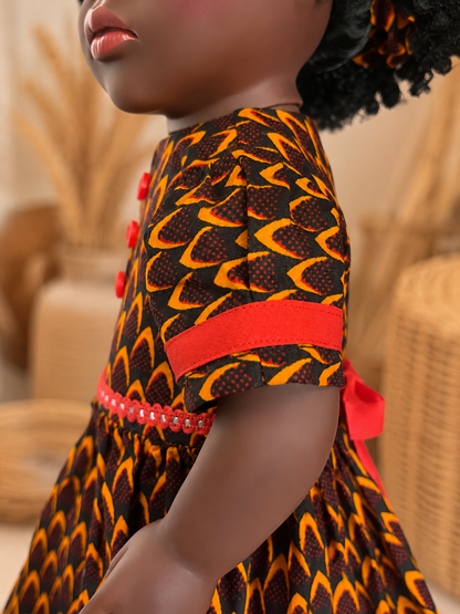 Yacine – Poupée noire aux cheveux crépus et robe africaine | Tackodolls